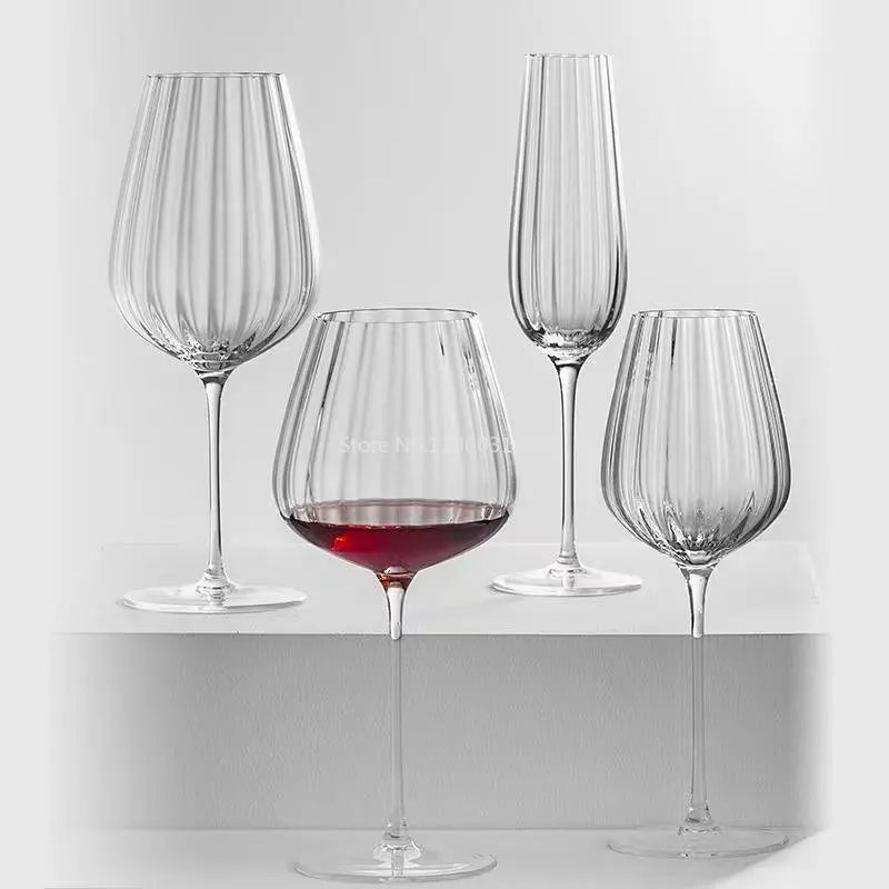 Taça de Vidro - Formato Irregular Ondulado   -  Design Sofisticado