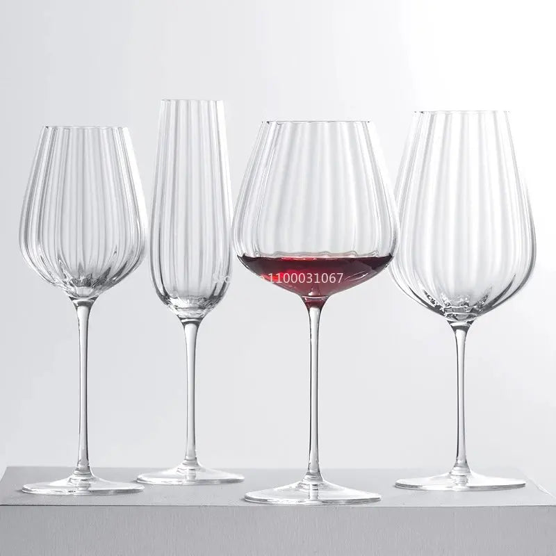 Taça de Vidro - Formato Irregular Ondulado   -  Design Sofisticado