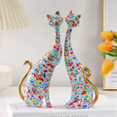 Ornamento de Gatos Coloridos em Resina – Estilo Abstrato Nórdico para Ambientes Modernos